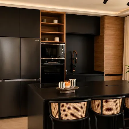 Luxury Modern With Private Pool And Rooftop Terrace Βίλα Εστεπόνα