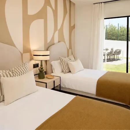 Luxury Modern With Private Pool And Rooftop Terrace Εστεπόνα